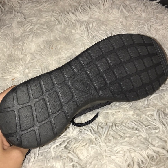 Nike Roshe One‼️sold‼️ - Picture 4 of 4